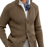 Warm gebreid herenvest