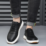 Minimalistische leren herensneakers