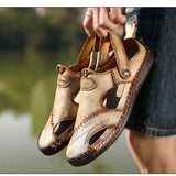 Klassieke leren herensandalen