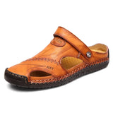 Klassieke leren herensandalen