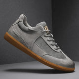 Sobere leren vrijetijdssneakers voor heren