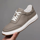 Minimalistische leren herensneakers