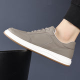 Minimalistische leren herensneakers