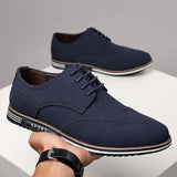 Glanzende nette herenschoenen