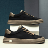 Lichte nette herenschoenen van stof