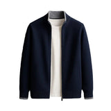 Elegant zachtgebreid herenvest